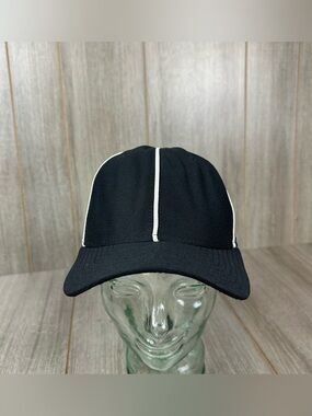 Vintage New Era Mesh SnapBack Hat USA Made Referee DuPont NOS Minimalist Black